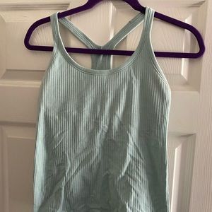Lululemon ebb to street cropped size 6
